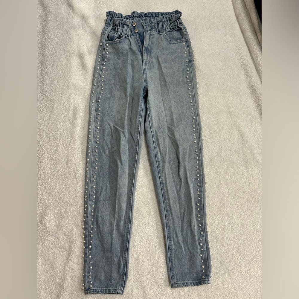 Pearl jeans